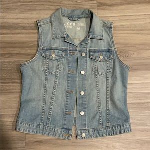 Gap Light Wash Button Denim Vest